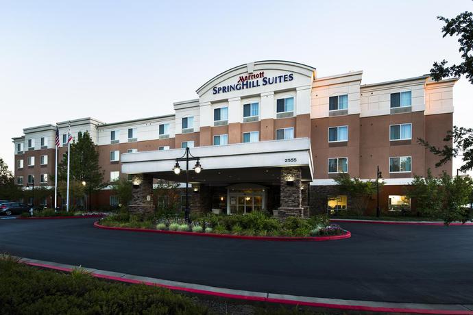 Imagen general del Hotel Springhill Suites By Marriott Sacramento Natomas. Foto 1