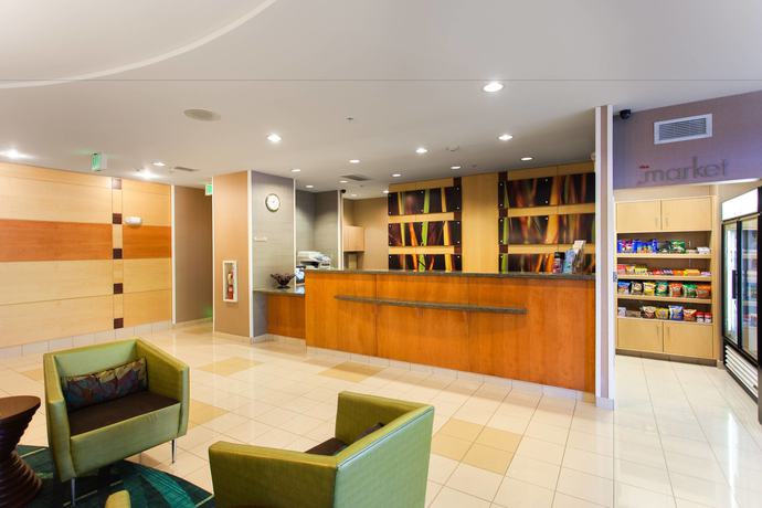 Imagen de los interiores del Hotel Springhill Suites By Marriott Sacramento Natomas. Foto 11