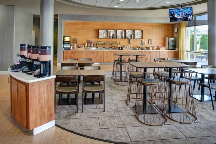 Imagen del bar/restaurante del Hotel Springhill Suites By Marriott Saginaw. Foto 9