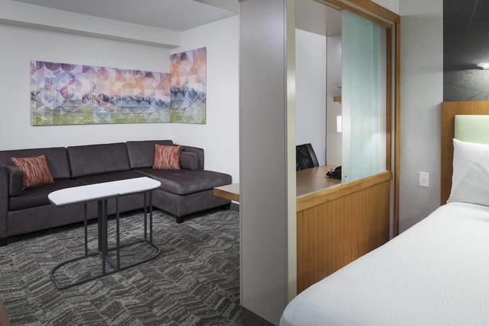 Imagen de la habitación del Hotel Springhill Suites By Marriott Salt Lake City Airport. Foto 13