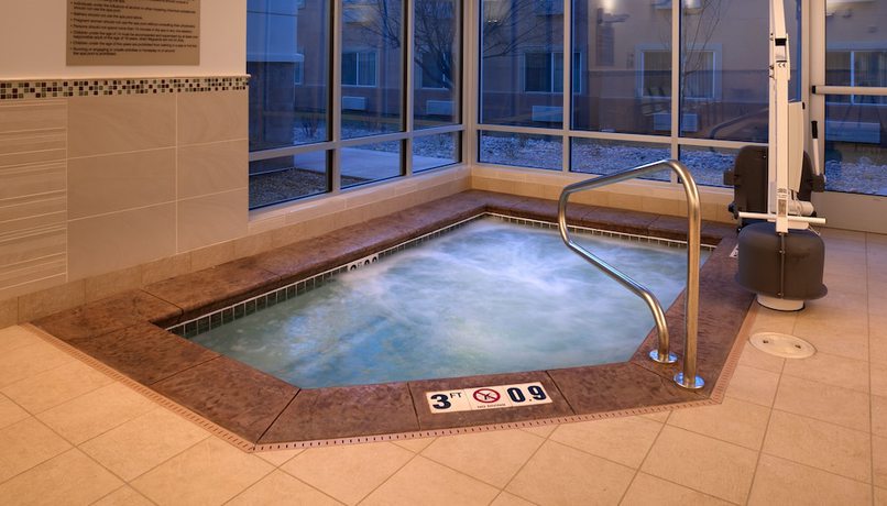 Imagen de la piscina del Hotel Springhill Suites By Marriott Salt Lake City Draper. Foto 8