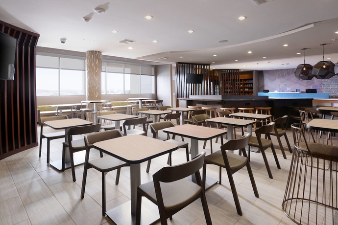 Imagen de los interiores del Hotel Springhill Suites By Marriott San Antonio Northwes. Foto 15