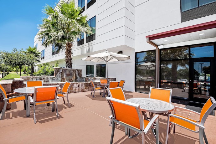Imagen de los exteriores del Hotel Springhill Suites By Marriott San Antonio Seaworld Lackland. Foto 14