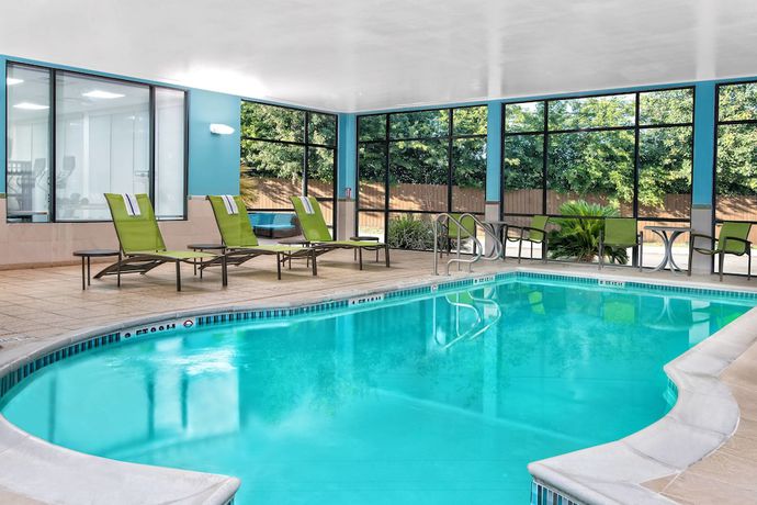 Imagen de la piscina del Hotel Springhill Suites By Marriott San Antonio Seaworld Lackland. Foto 20