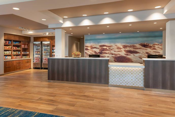 Imagen de los interiores del Hotel Springhill Suites By Marriott San Diego Carlsbad. Foto 14