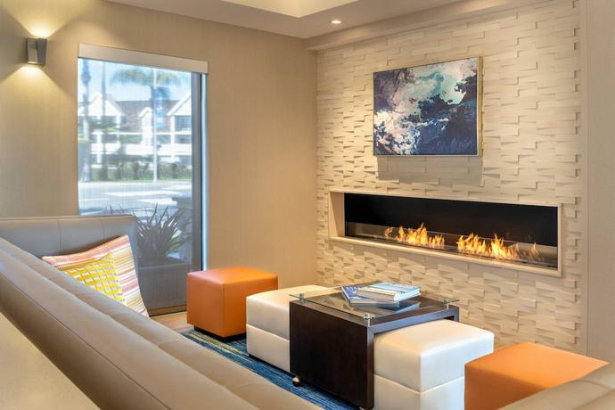 Imagen de los interiores del Hotel Springhill Suites By Marriott San Diego Carlsbad. Foto 17