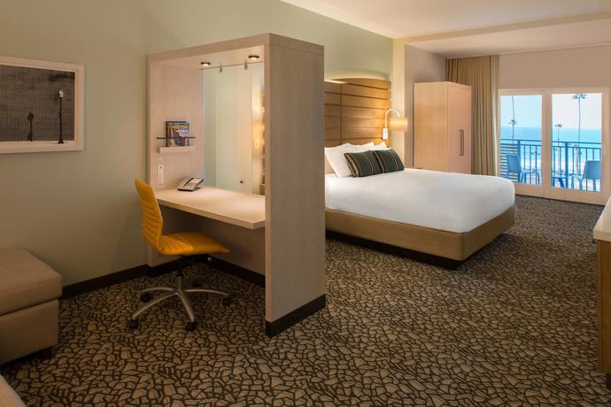 Imagen de la habitación del Hotel Springhill Suites By Marriott San Diego Oceanside/downtown. Foto 8