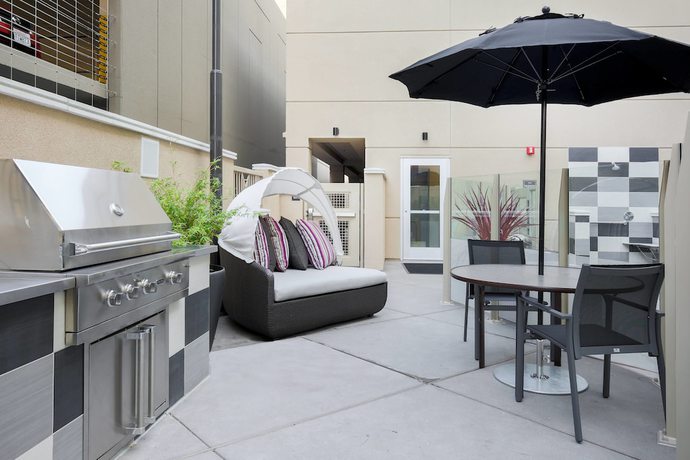 Imagen del bar/restaurante del Hotel Springhill Suites By Marriott San Jose Airport. Foto 4