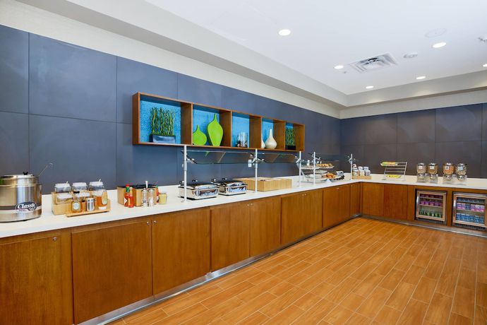 Imagen del bar/restaurante del Hotel Springhill Suites By Marriott San Jose Airport. Foto 5