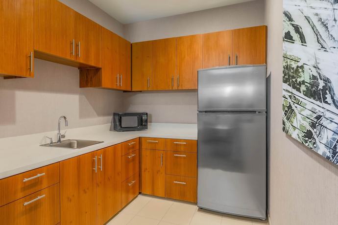 Imagen de la habitación del Hotel Springhill Suites By Marriott San Jose Fremont. Foto 9