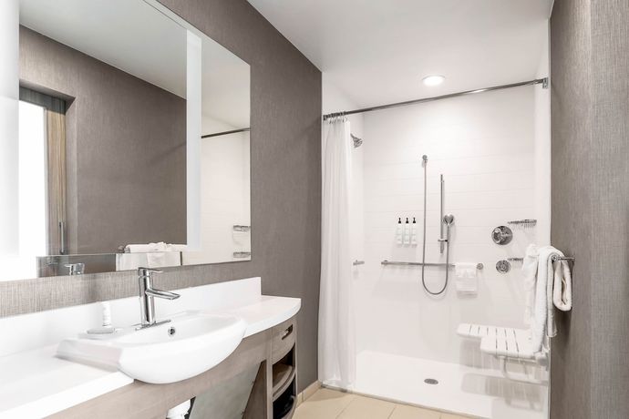 Imagen de la habitación del Hotel Springhill Suites By Marriott San Jose Fremont. Foto 17