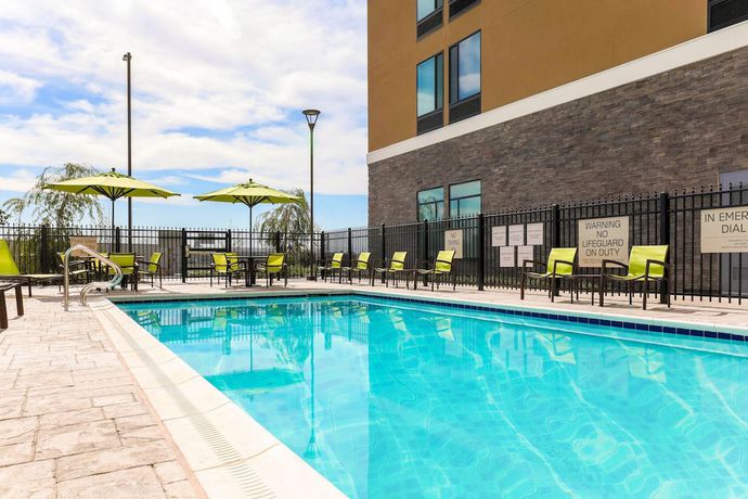 Imagen de la piscina del Hotel Springhill Suites By Marriott San Jose Fremont. Foto 20