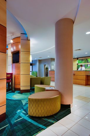 Imagen de los interiores del Hotel Springhill Suites By Marriott Savannah I-95. Foto 12