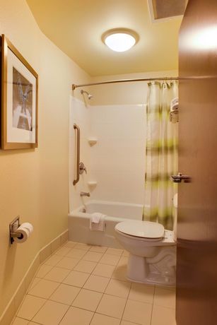 Imagen de la habitación del Hotel Springhill Suites By Marriott Savannah I-95. Foto 7
