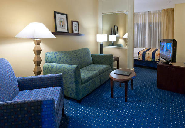 Imagen de la habitación del Hotel Springhill Suites By Marriott Savannah Midtown. Foto 4
