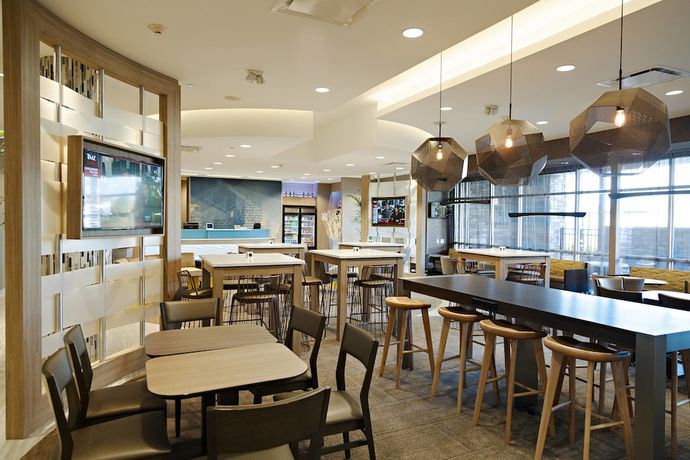 Imagen del bar/restaurante del Hotel Springhill Suites By Marriott Somerset Franklin Township. Foto 6