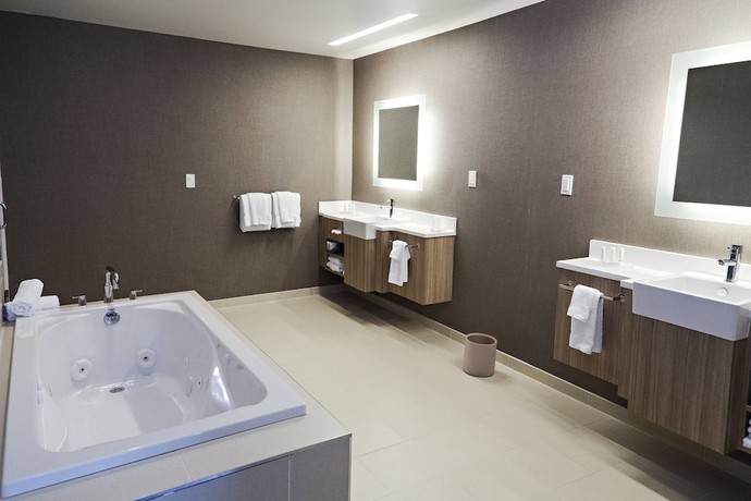 Imagen de la habitación del Hotel Springhill Suites By Marriott Somerset Franklin Township. Foto 14