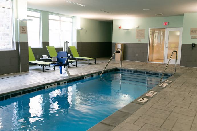 Imagen de la piscina del Hotel Springhill Suites By Marriott South Bend Notre Dame Area. Foto 20