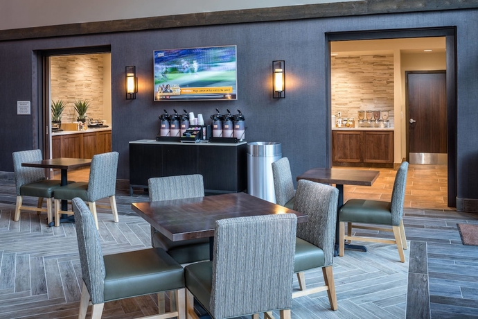 Imagen del bar/restaurante del Hotel Springhill Suites By Marriott Springdale Zion National Park. Foto 8