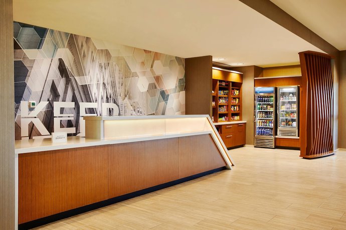 Imagen de los interiores del Hotel Springhill Suites By Marriott Springfield North. Foto 15