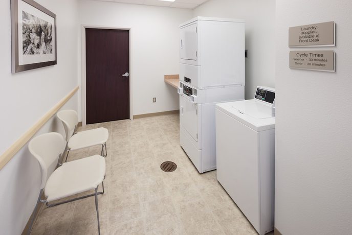 Imagen de los interiores del Hotel Springhill Suites By Marriott Springfield North. Foto 19