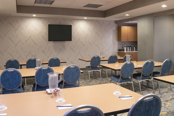 Imagen de los interiores del Hotel Springhill Suites By Marriott St. Louis Airport/ea. Foto 18