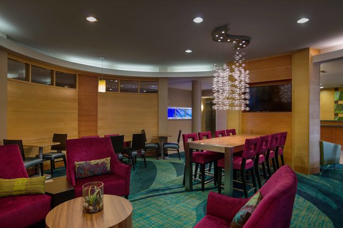 Imagen de los interiores del Hotel Springhill Suites By Marriott St. Petersburg Clearwater. Foto 16