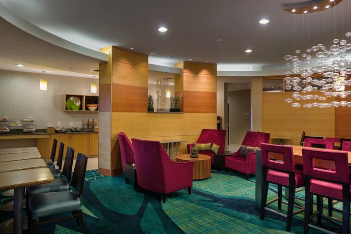 Imagen de los interiores del Hotel Springhill Suites By Marriott St. Petersburg Clearwater. Foto 17