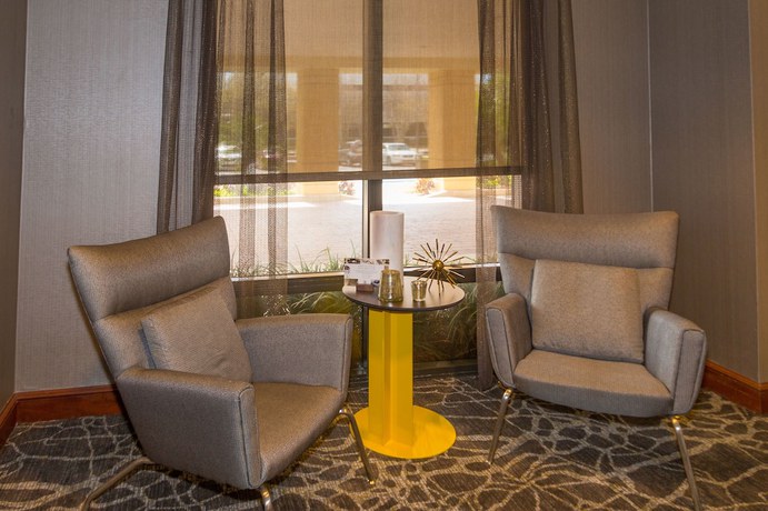 Imagen de los interiores del Hotel Springhill Suites By Marriott Tampa Westshore Airport. Foto 16