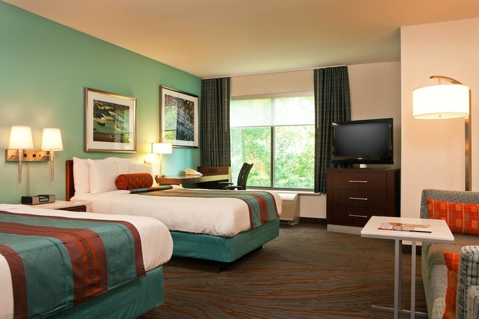Imagen de la habitación del Hotel Springhill Suites By Marriott Tarrytown Westchester County. Foto 13