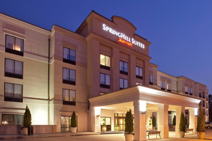 Imagen general del Hotel Springhill Suites By Marriott Tarrytown Westchester County. Foto 2