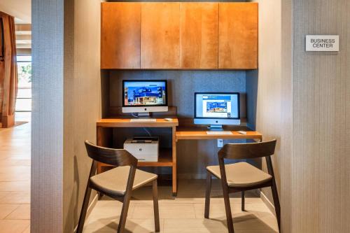 Imagen general del Hotel Springhill Suites By Marriott The Dunes On Montere. Foto 8