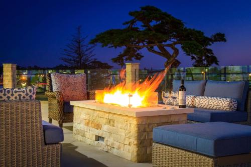 Imagen general del Hotel Springhill Suites By Marriott The Dunes On Montere. Foto 10