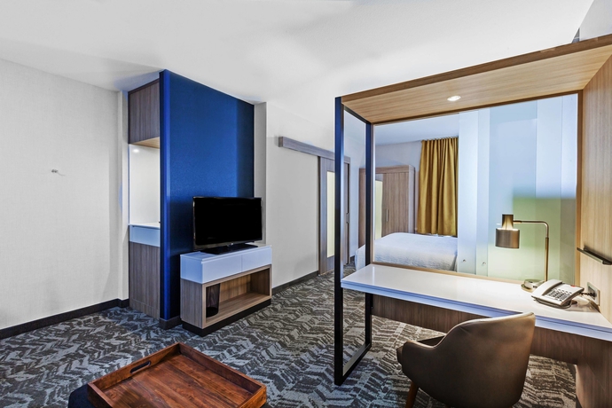 Imagen de la habitación del Hotel Springhill Suites By Marriott Tulsa At Tulsa Hills. Foto 11