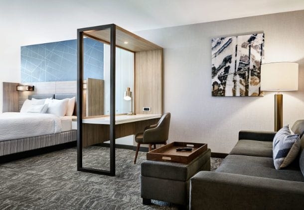 Imagen de la habitación del Hotel Springhill Suites By Marriott Tulsa At Tulsa Hills. Foto 12