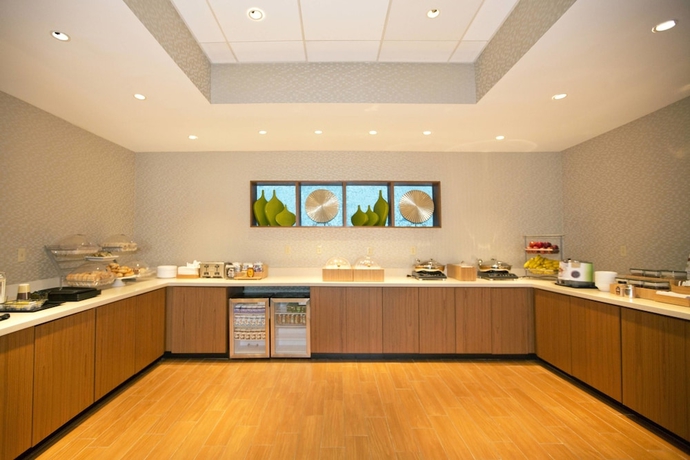 Imagen del bar/restaurante del Hotel Springhill Suites By Marriott West Mifflin. Foto 9