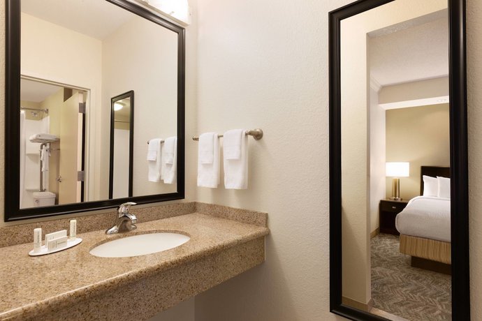 Imagen de la habitación del Hotel Springhill Suites By Marriott West Palm Beach I-95. Foto 15