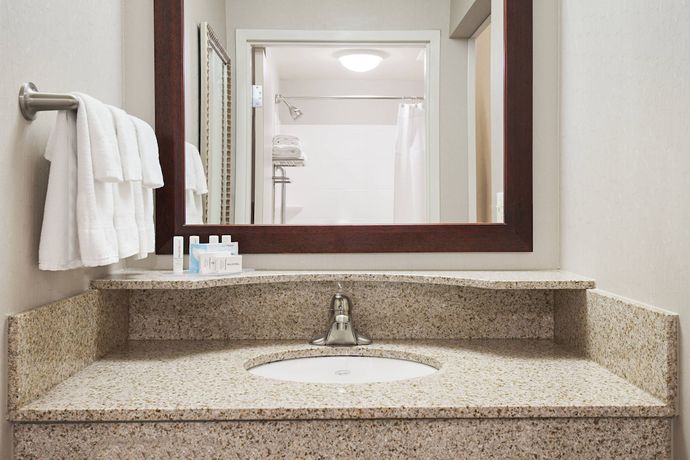 Imagen de la habitación del Hotel Springhill Suites By Marriott Wheeling Tridelphia Area. Foto 12