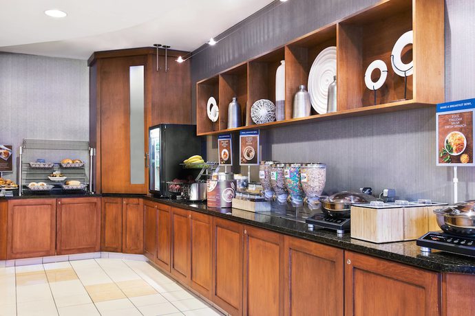 Imagen del bar/restaurante del Hotel Springhill Suites By Marriott Wheeling Tridelphia Area. Foto 3