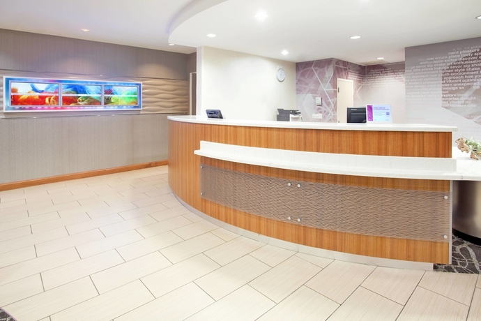 Imagen de los interiores del Hotel Springhill Suites By Marriott Wichita East At Plazzio. Foto 16