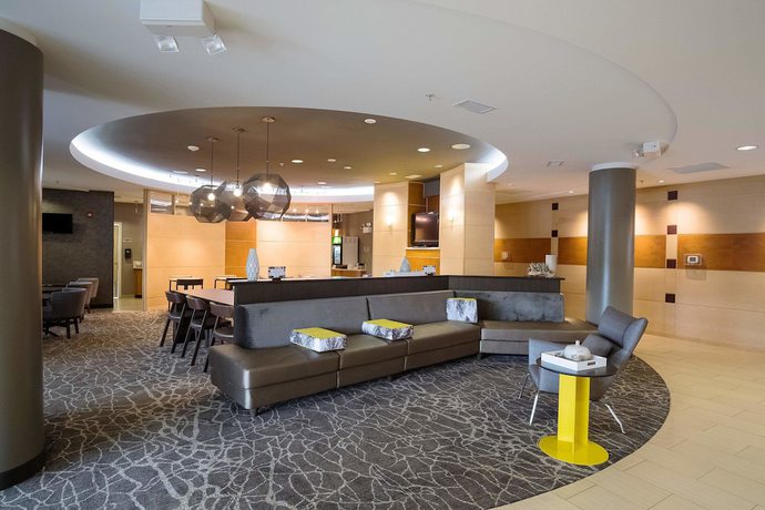 Imagen de los interiores del Hotel Springhill Suites By Marriott Winston-salem Hanes Mall. Foto 5