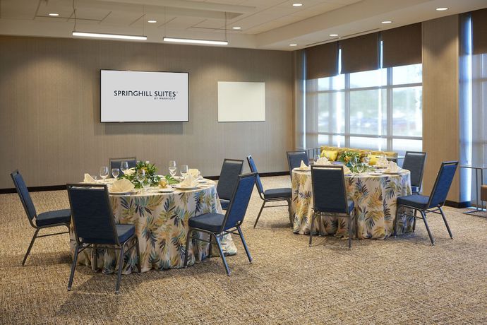 Imagen de los interiores del Hotel Springhill Suites By Marriott Winter Park. Foto 20