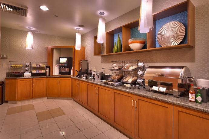 Imagen del bar/restaurante del Hotel Springhill Suites By Marriott Yuma. Foto 2