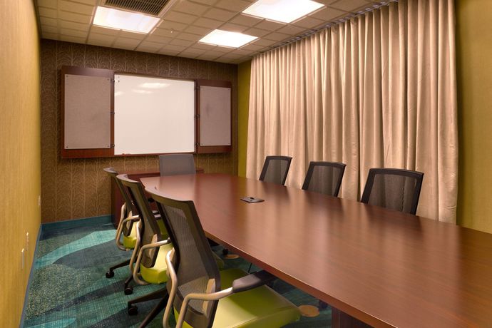 Imagen de los interiores del Hotel Springhill Suites By Marriott Yuma. Foto 8
