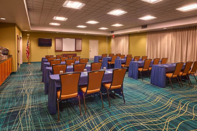 Imagen de los interiores del Hotel Springhill Suites By Marriott Yuma. Foto 9
