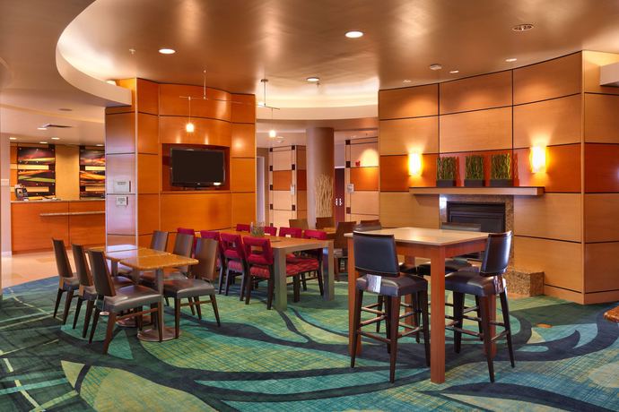 Imagen del bar/restaurante del Hotel Springhill Suites By Marriott Yuma. Foto 3