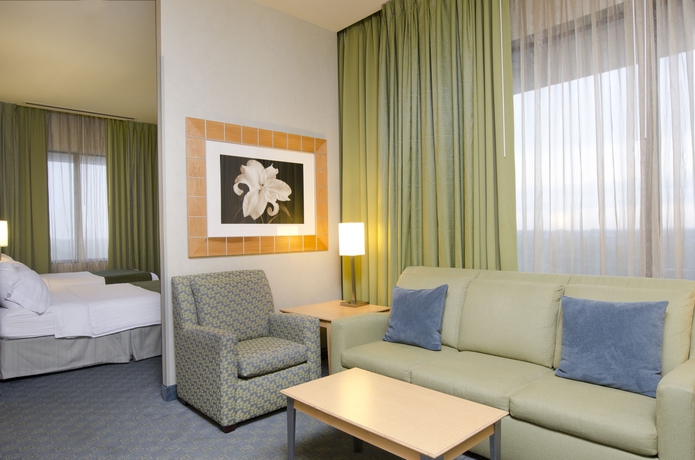 Imagen de la habitación del Hotel Springhill Suites Chicago O'hare By Marriott. Foto 6