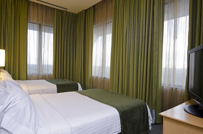 Imagen de la habitación del Hotel Springhill Suites Chicago O'hare By Marriott. Foto 9