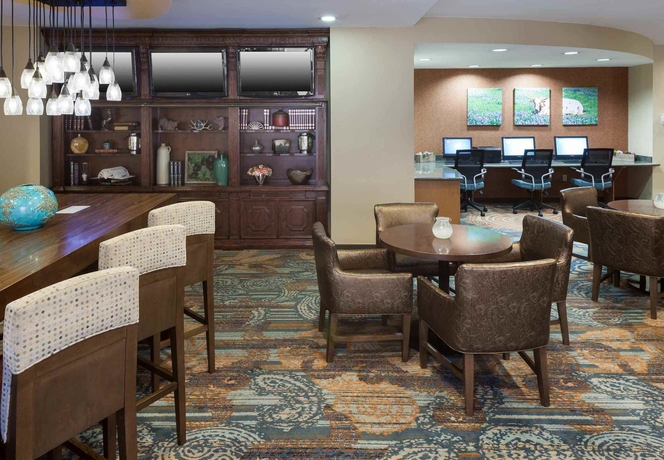 Imagen de los interiores del Hotel Springhill Suites Dallas Downtown / West End. Foto 11