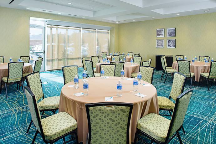 Imagen de los interiores del Hotel Springhill Suites Dallas Lewisville. Foto 18